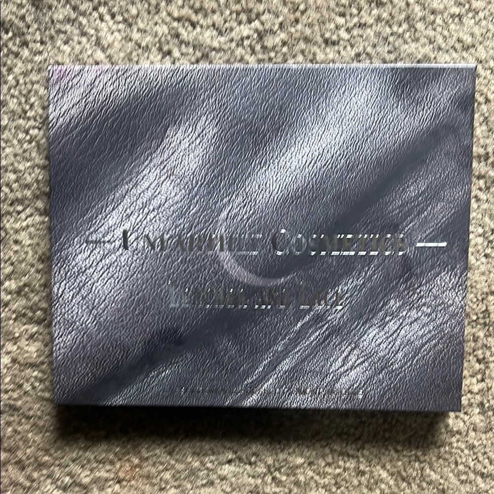 Unearthly leather and lace Eyeshadow Palette
